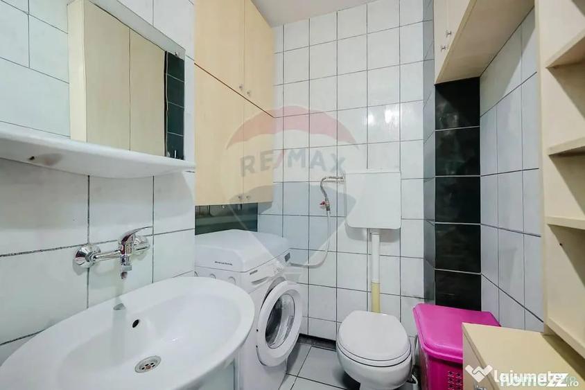 Apartament cu 4 camere decomandat în Rogerius
