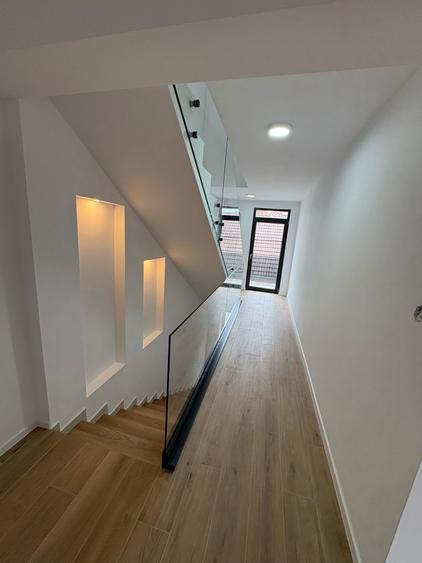 Casă cu 4 camere cu Teren 300 Mp în Gheorgheni