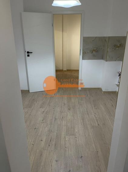 Apartament cu 2 camere decomandat în Apusului