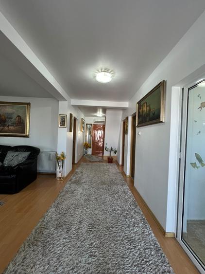 Casă cu 4 camere cu Canalizare în Gară