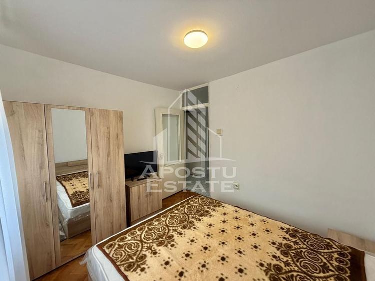 Apartament cu 3 camere decomandat, mobilat în Telegrafului
