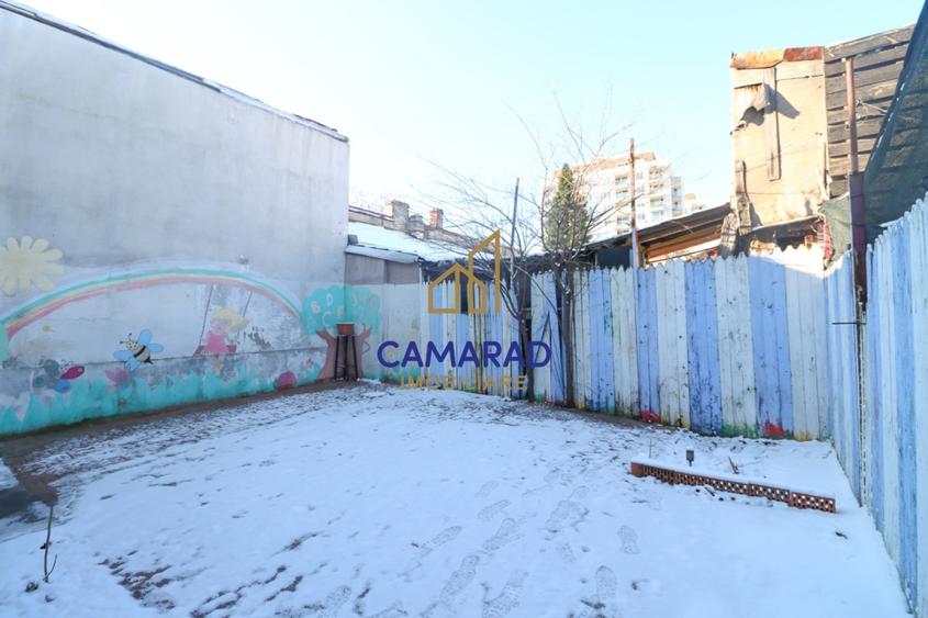 Casă individuală cu 5 camere cu Canalizare în Doamna Ghica