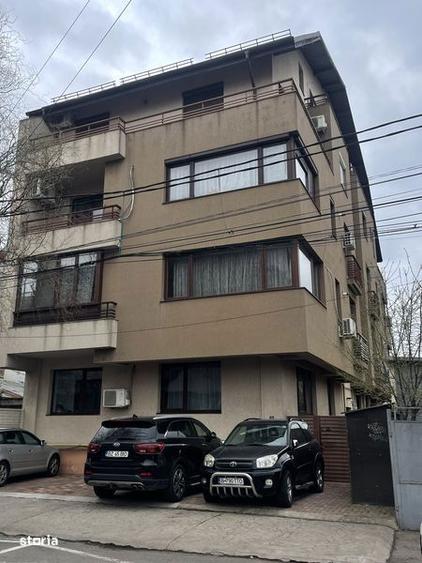 Apartament cu 3 camere în Bucureștii Noi