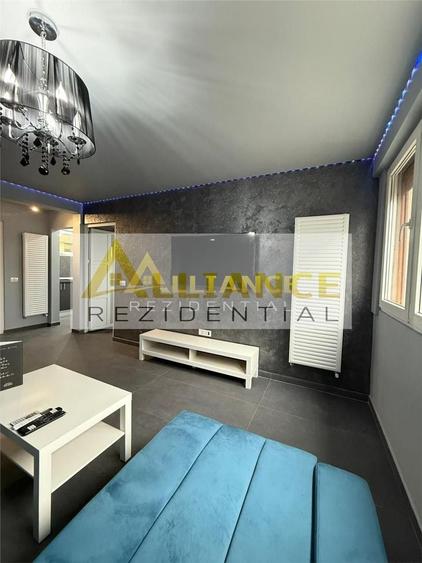 Apartament cu 2 camere decomandat în Eroii Revoluției