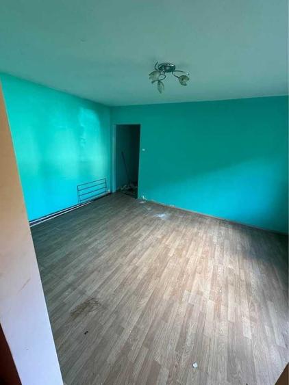Apartament cu 2 camere semidecomandat în Dacia