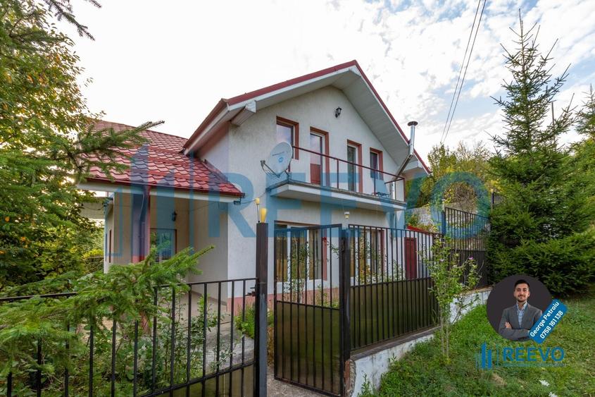 Casă individuală cu 5 camere cu Canalizare în Luncani