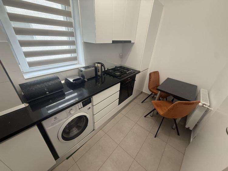 Apartament cu 2 camere decomandat, mobilat în Fundeni