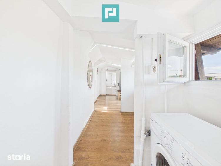 Apartament cu 4 camere în Central