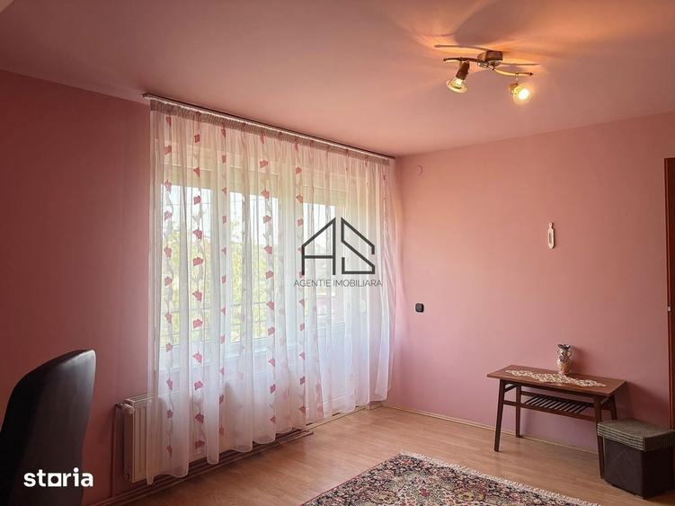 Casă cu 4 camere cu Teren 810 Mp în Oncea