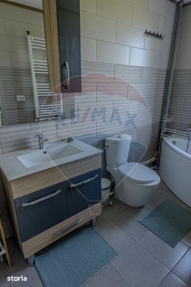 Casă cu 3 camere cu Teren 160 Mp în Central