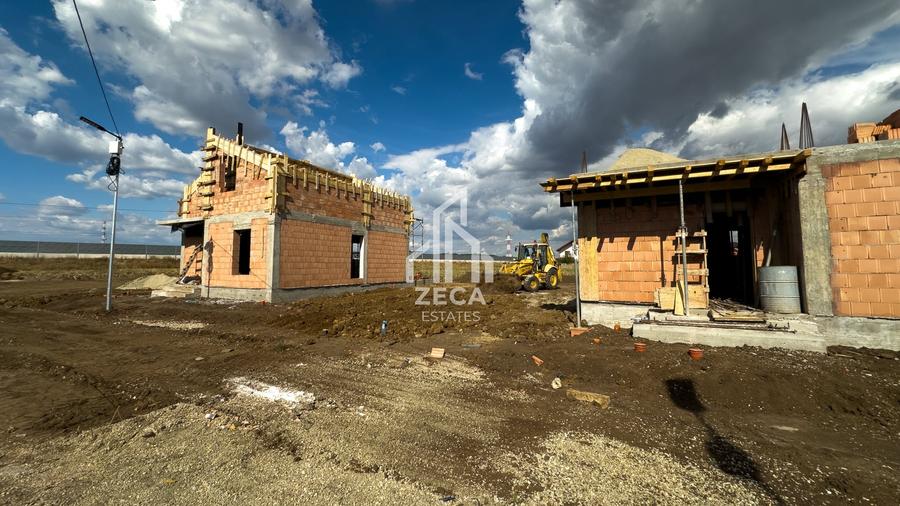 Casă individuală cu 5 camere cu Teren 414 Mp în Berceni