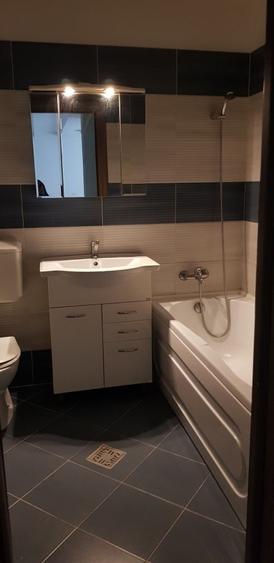 Apartament cu 2 camere decomandat, mobilat în Prelungirea Ghencea