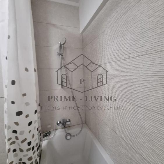 Apartament cu 3 camere, mobilat în Victoriei