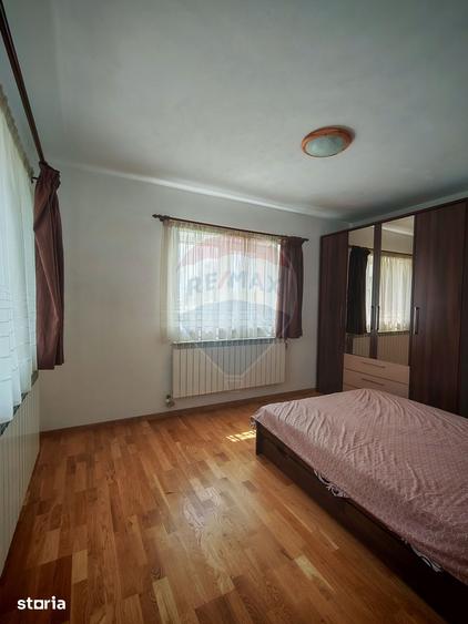 Casă cu 2 camere cu Teren 1200 Mp în Periferie