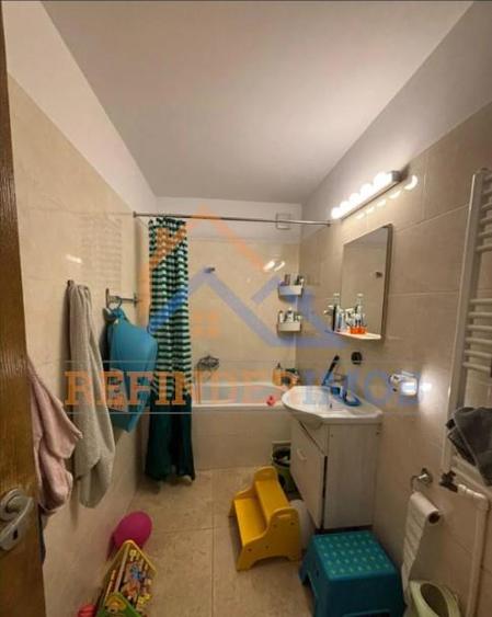 Apartament cu 2 camere decomandat în Mărgeanului