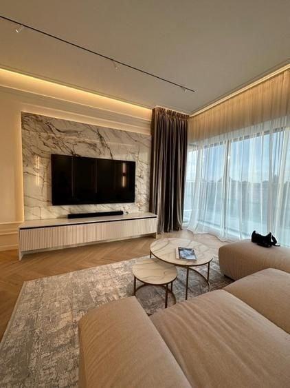 Apartament cu 3 camere decomandat în Floreasca