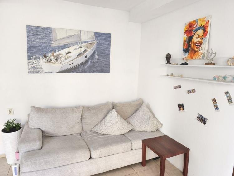 Casă cu 4 camere în Sud
