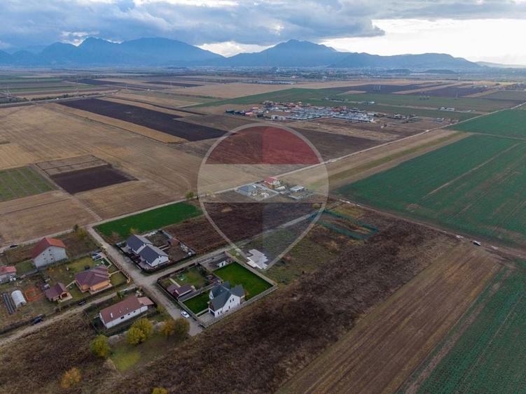 Teren Construcții intravilan de 639 mp, în Hărman