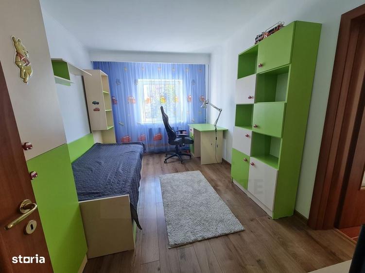 Apartament cu 3 camere în Central