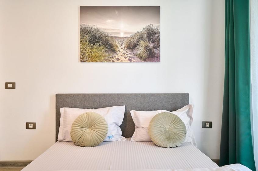 Apartament cu 2 camere decomandat în Mamaia-Sat