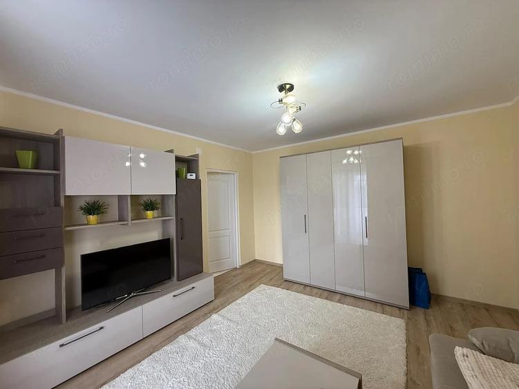 Apartament cu 2 camere semidecomandat în Ultracentral