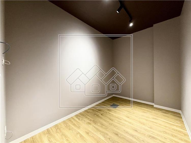 Spațiu comercial, de 174.5 mp, în Turnișor