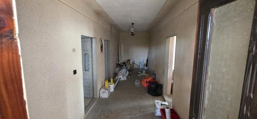 Casă individuală cu 6 camere cu Canalizare în Podari