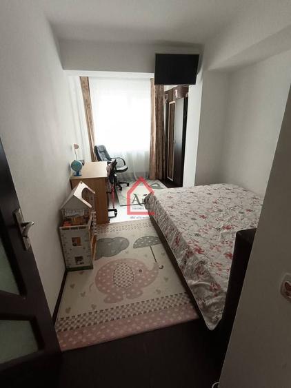 Apartament cu 2 camere decomandat, mobilat în Cug
