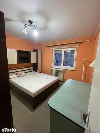Apartament cu 2 camere, mobilat în Tolstoi