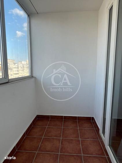 Apartament cu 3 camere decomandat în Dacia