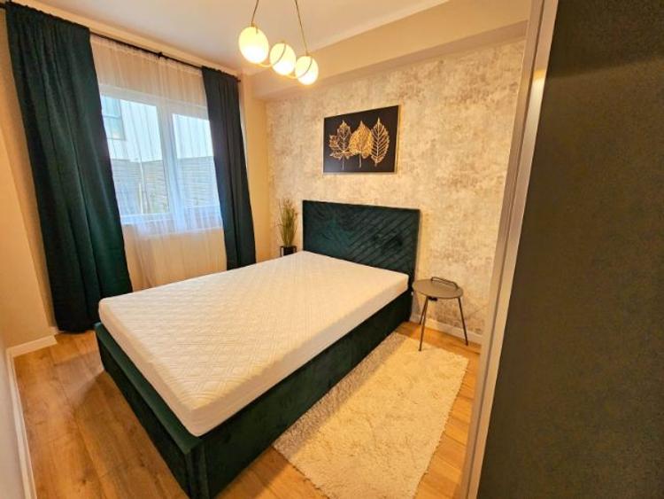 Apartament cu 2 camere semidecomandat în Florești