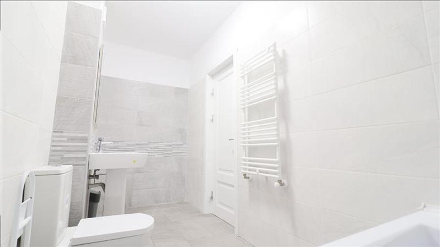 Apartament cu 2 camere decomandat, mobilat în Copou