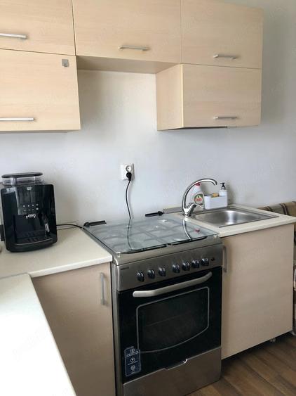 Inchiriez apartament de 55 m2 , - 1