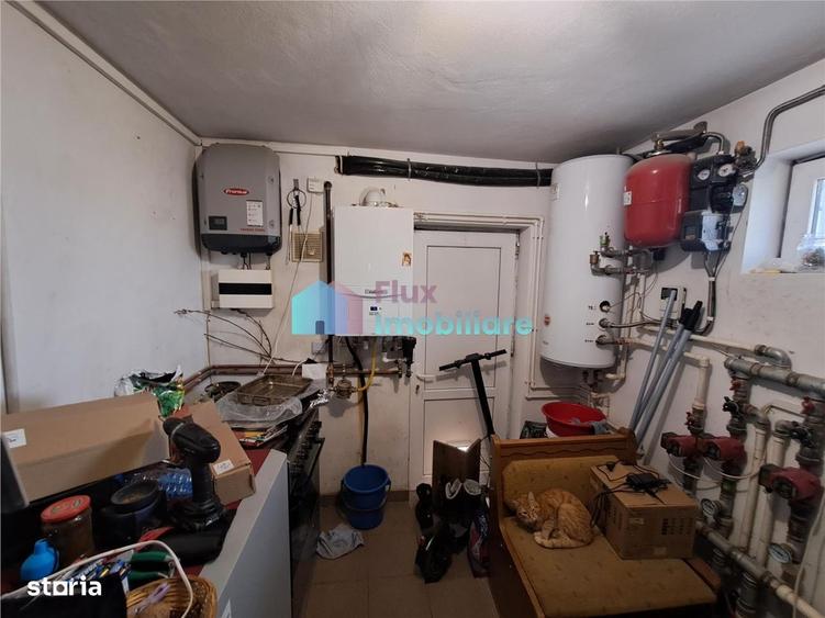 Casă cu 4 camere în Bulai