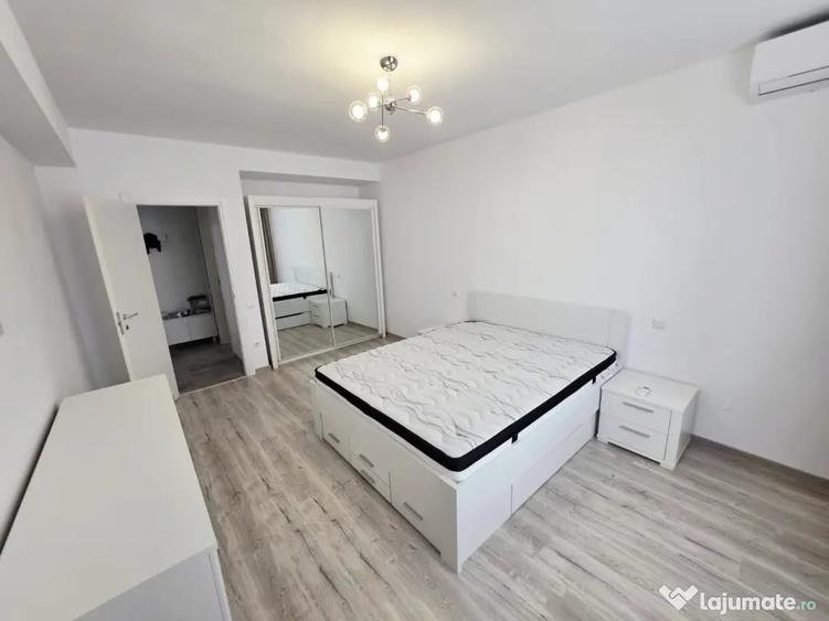 Apartament cu 2 camere decomandat în Exterior Vest