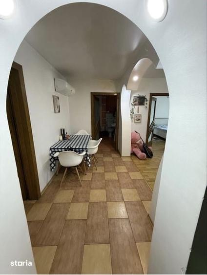 Apartament cu 3 camere în George Enescu
