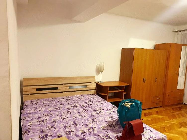 vanzare ap 1 cam ,Centru 30 mp 109000 eur neg - 5