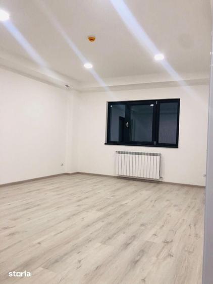 Spațiu comercial, de 100 mp, în Mazepa 2