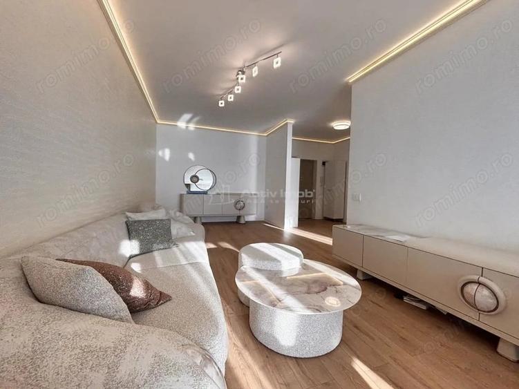 Apartament cu 3 camere decomandat, mobilat în Spitalul Județean