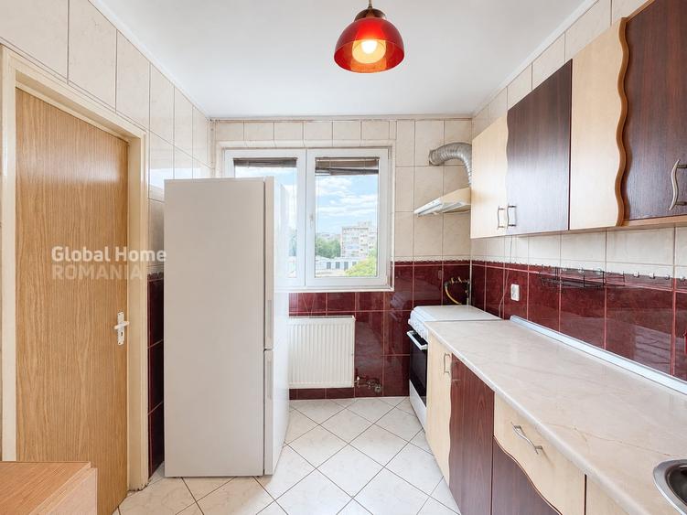 Apartament cu 3 camere semidecomandat, mobilat în Drumul Taberei