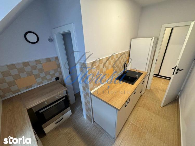 Apartament cu 4 camere semidecomandat, mobilat în Central
