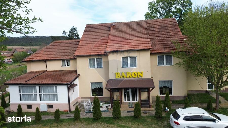 Spațiu comercial, de 710 mp, în Bazna