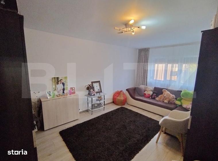 Apartament cu 3 camere decomandat în 1 Mai