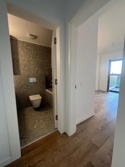 Apartament cu 2 camere în Barbu Văcărescu