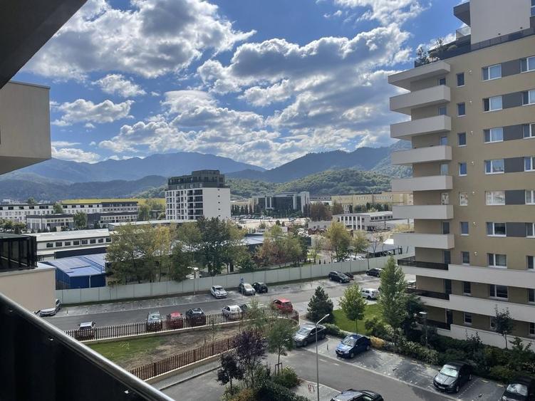 Apartament cu 2 camere decomandat în Astra