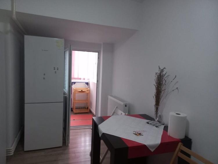 Garsonieră decomandată în Exterior Vest