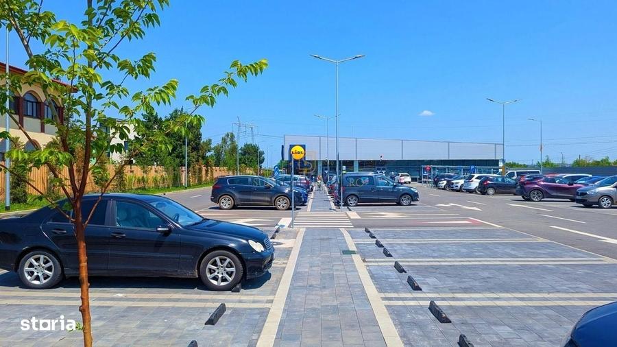 Spațiu comercial, de 1,358 mp, în Vidra