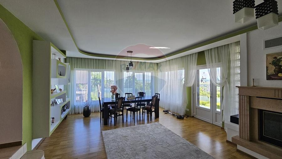 Casă / Vilă de lux, 6 camere, Liteni-Moara, Suceava - 37