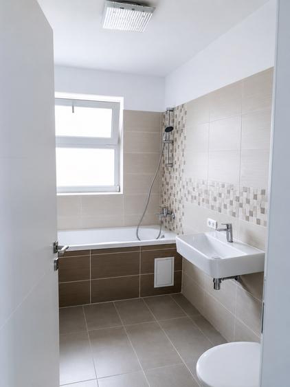 Casă individuală cu 4 camere cu Teren 230 Mp în Vișani