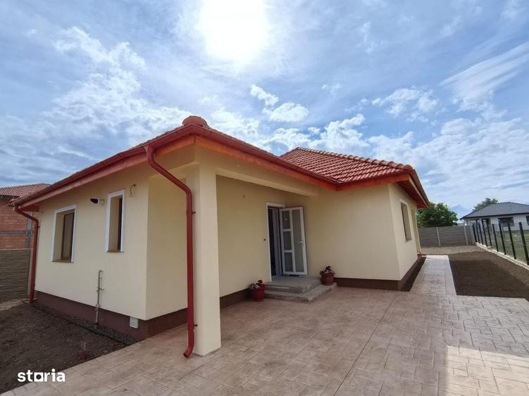 Casă cu 3 camere în Central